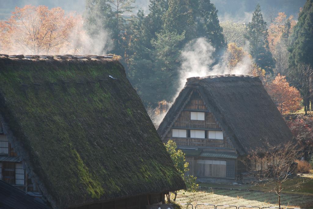 Guesthouse Anthut Shirakawa  Exterior photo