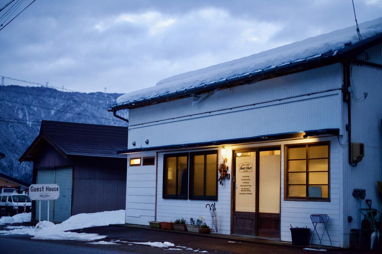 Guesthouse Anthut Shirakawa  Exterior photo